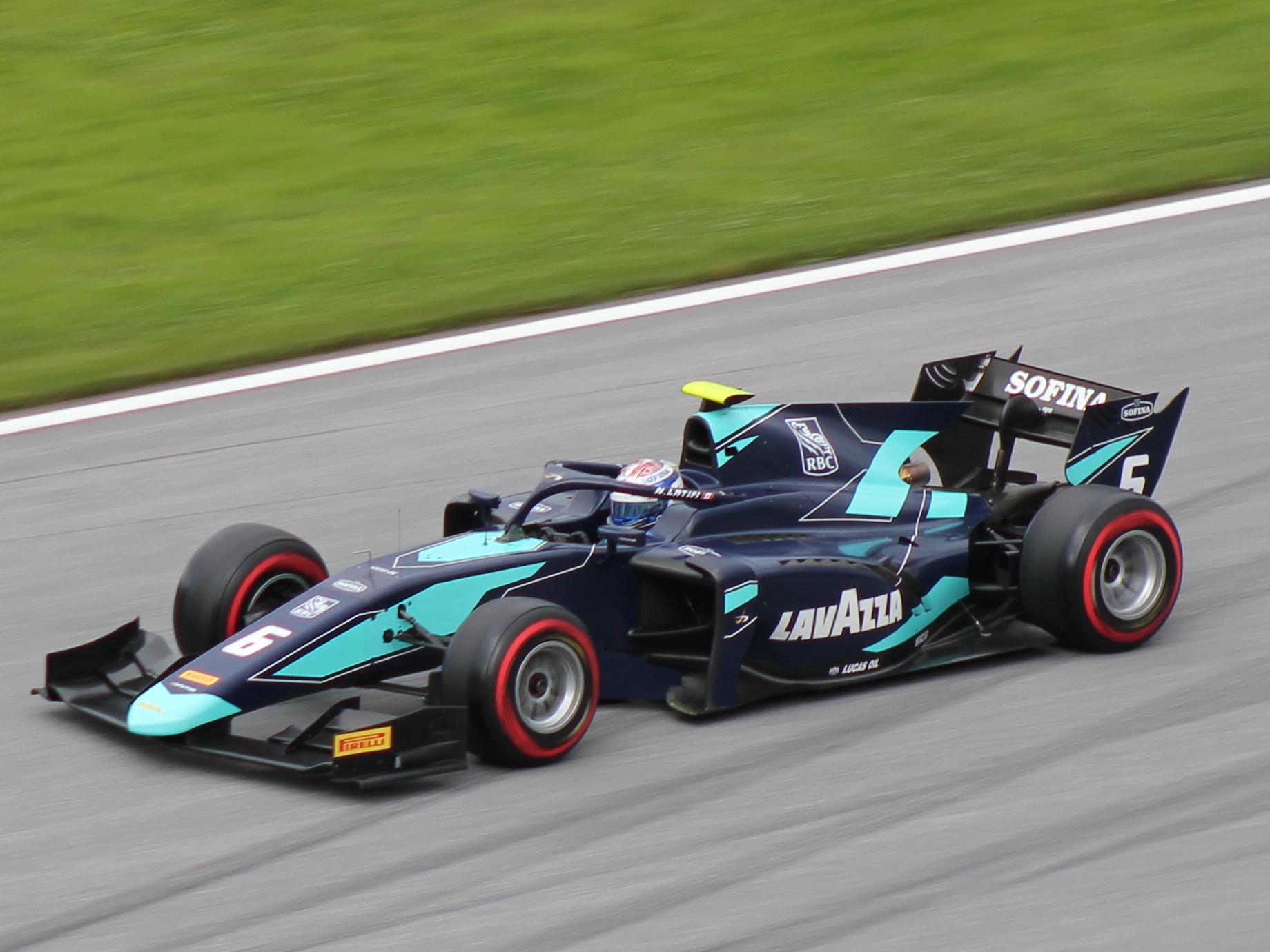 Пилот Williams разбил болид в квалификации Гран-при Австралии.