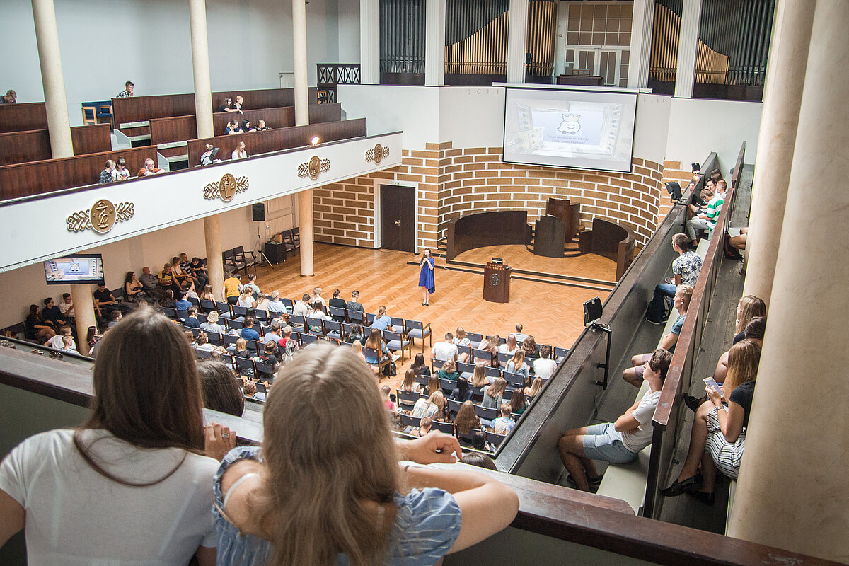 Сейм поддержал привлечение иностранных преподавателей