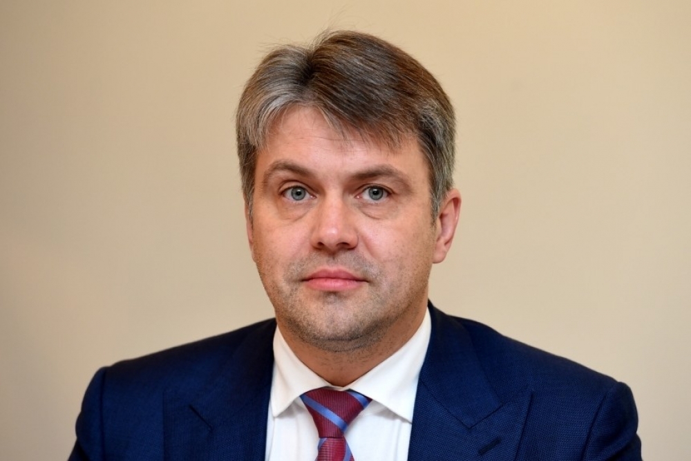 Омбудсмен: Сейм должен принять  решение об экономической и социальной защите однополых партнеров