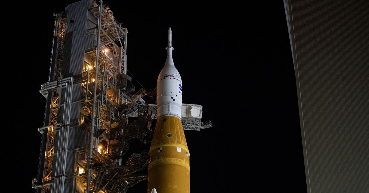 Американская миссия "Артемида-1" стартует к Луне