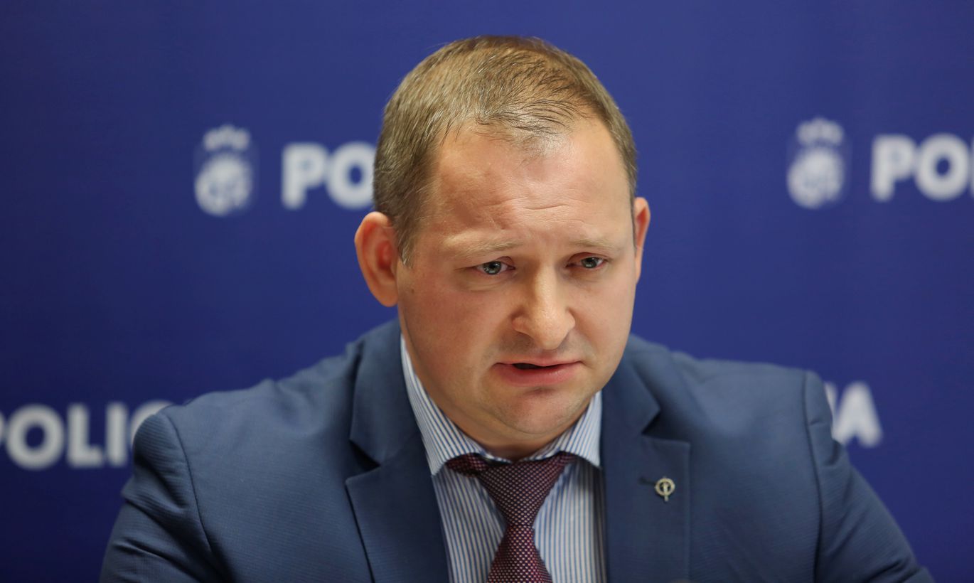Несколько полицейских без ковид-сертификатов уже отправлены в простой Несколько полицейских без ковид-сертификатов уже отправлены в простой