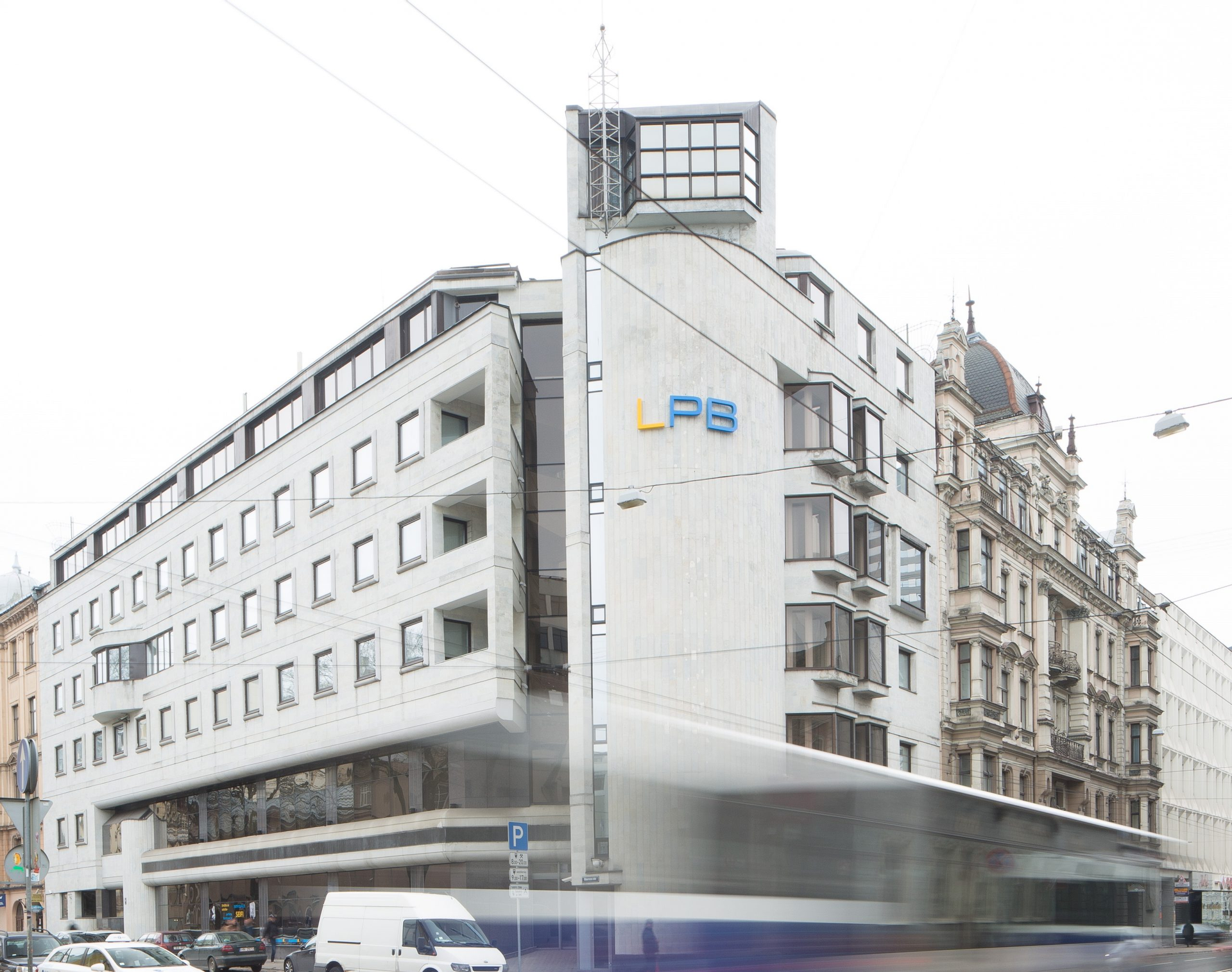 Банк Латвии наложил на "LPB Bank" штраф в размере 2 млн евро
