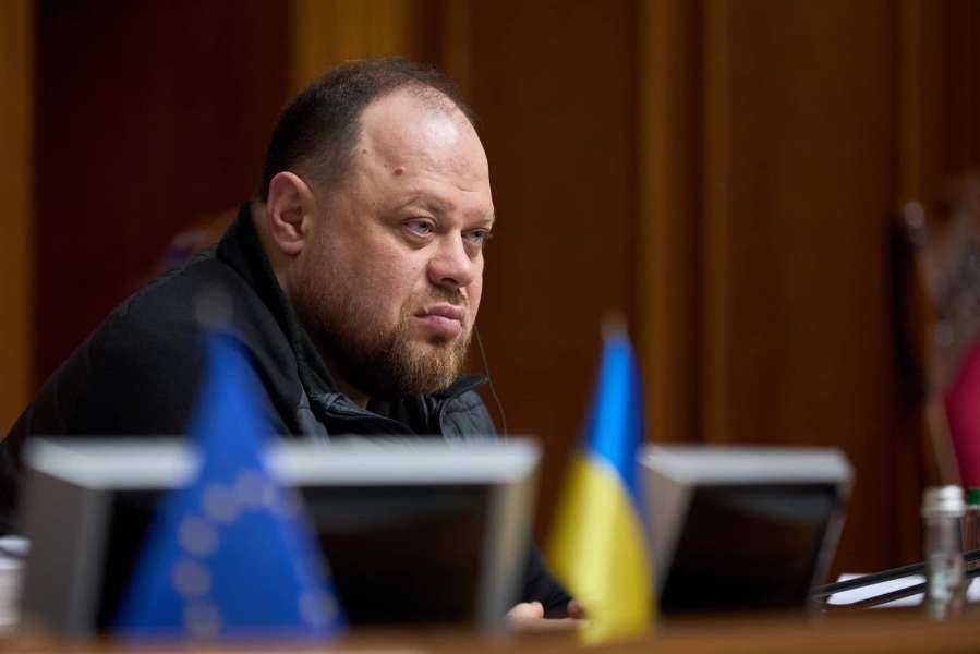 В Ригу прибывает спикер парламента Украины