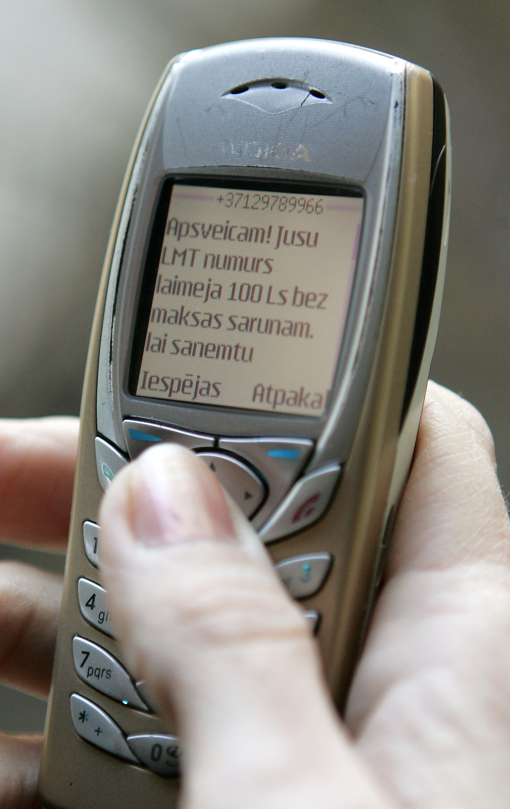 Viltus banku darbinieki no iedzīvotājiem pirmdien izmānījuši 16 000 eiro