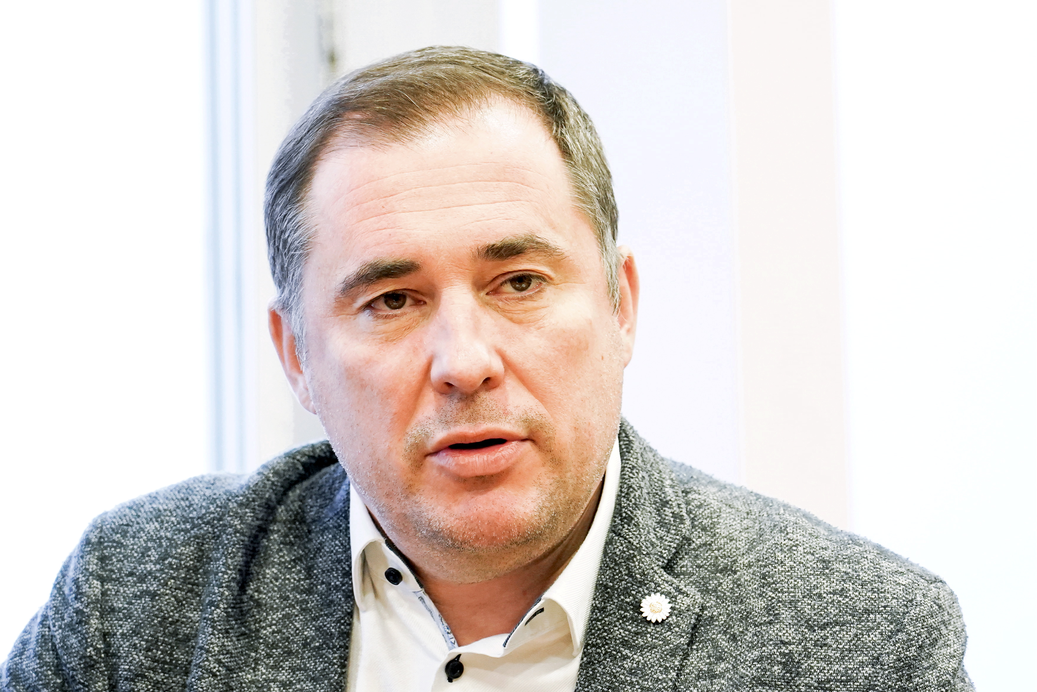 Министр: Латвия недалека от объявления чрезвычайной ситуации в сельском хозяйстве
