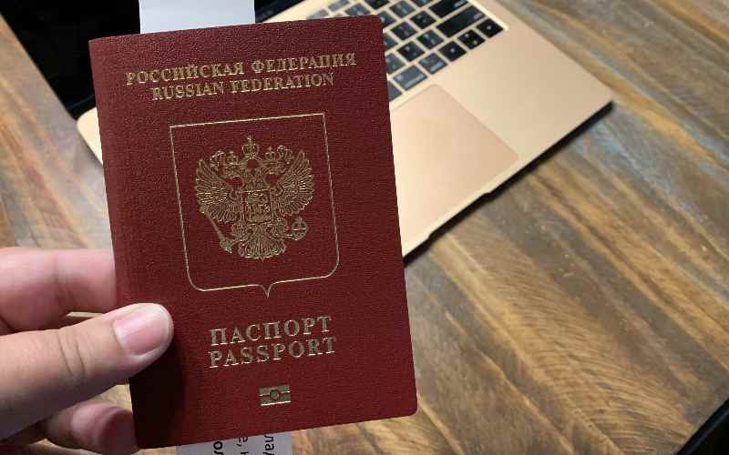 Украина к ЕС: спросите у россиян, поддерживают ли они войну при подаче заявления на получение визы