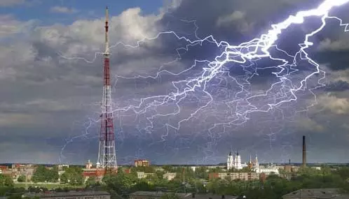 Ночью многих разбудит гроза