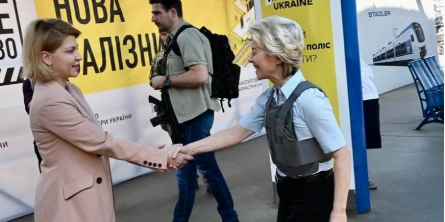В Киев приехала глава Еврокомиссии