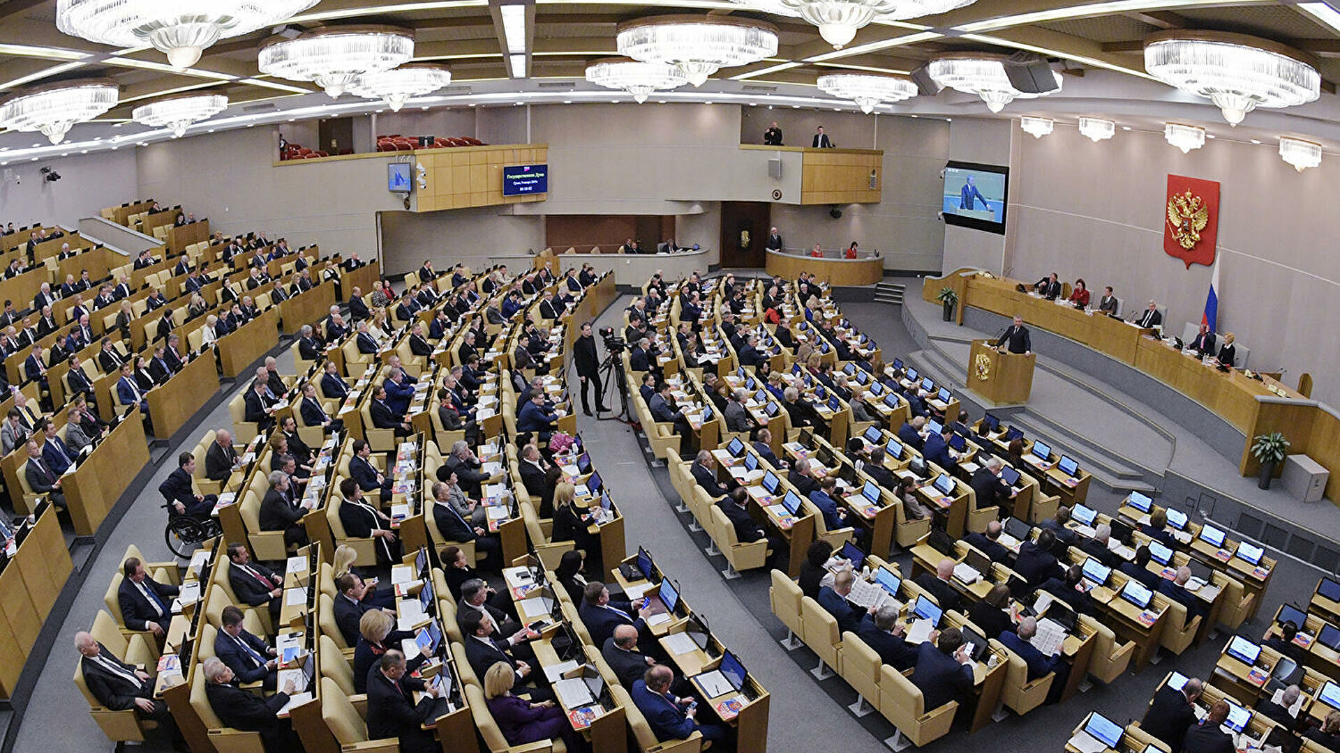 Госдума просит президента России признать независимость ДНР и ЛНР