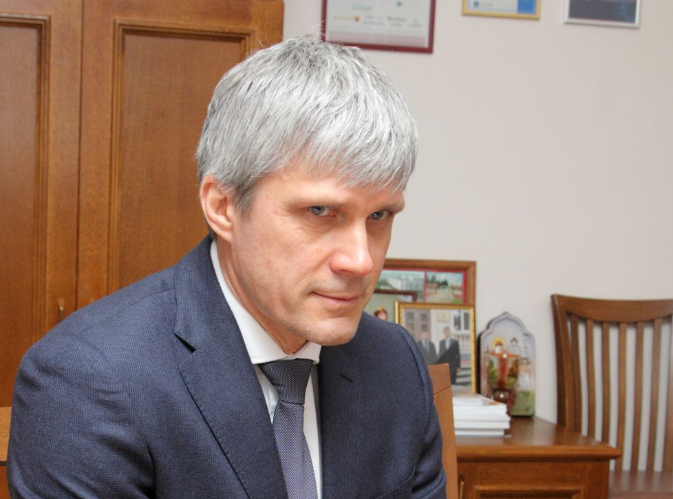 Барташевичу предъявлено обвинение в том, что он не декларировал сделки