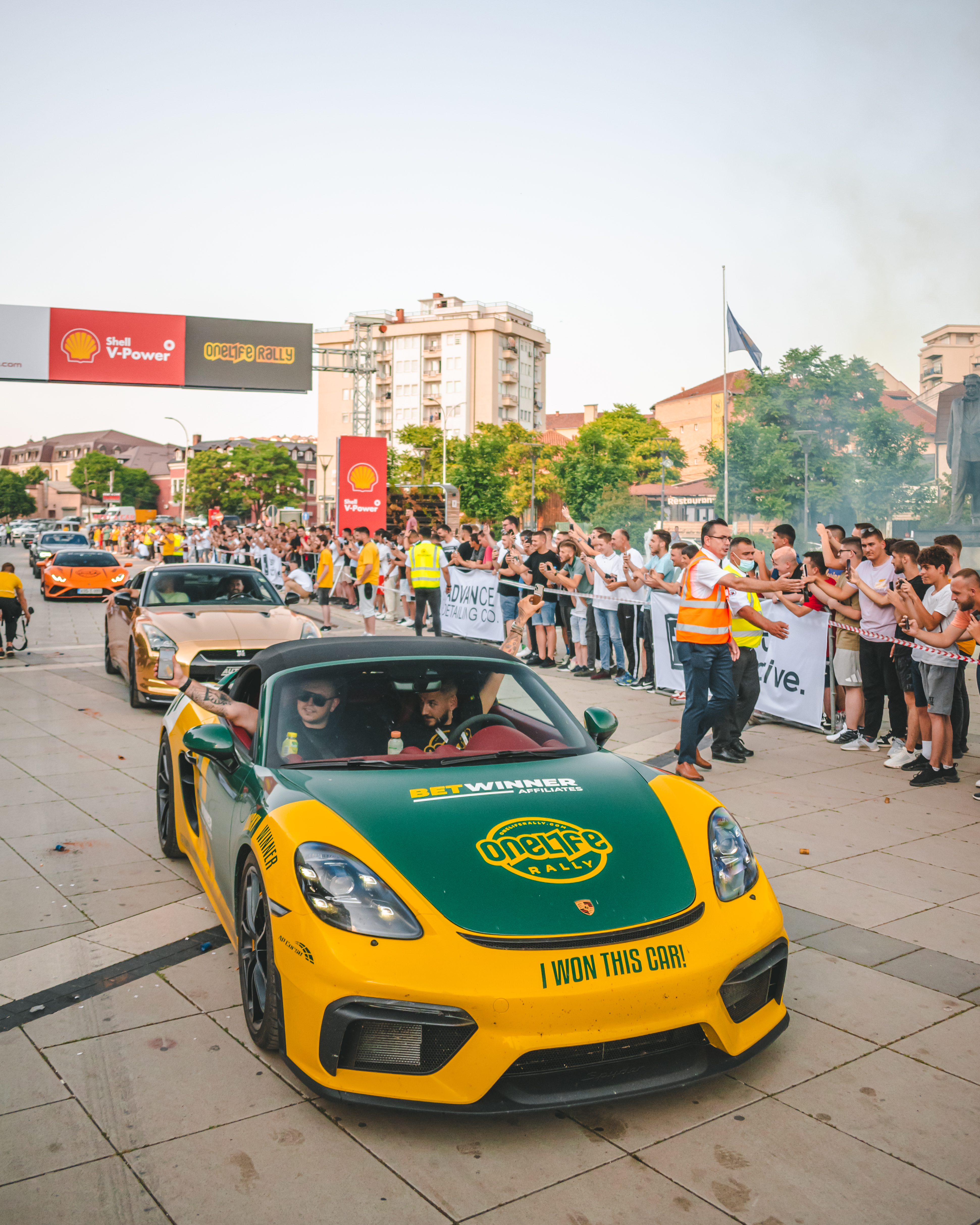 Впервые в Риге - 100 суперкаров в рамках крупнейшего авторалли OneLife Rally