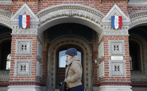 Посольство Франции в России с 1 апреля начнет выдавать туристические визы