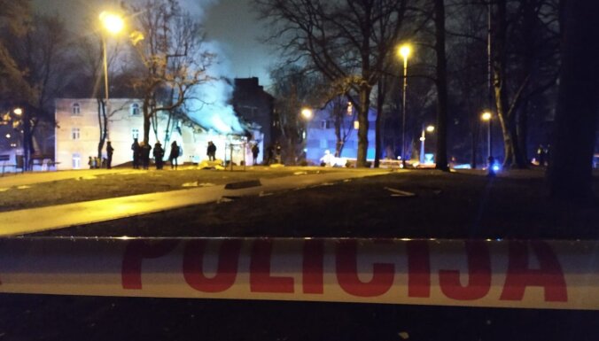 Взрыв дома в Агенскалнсе: жителям могут разрешить забрать вещи