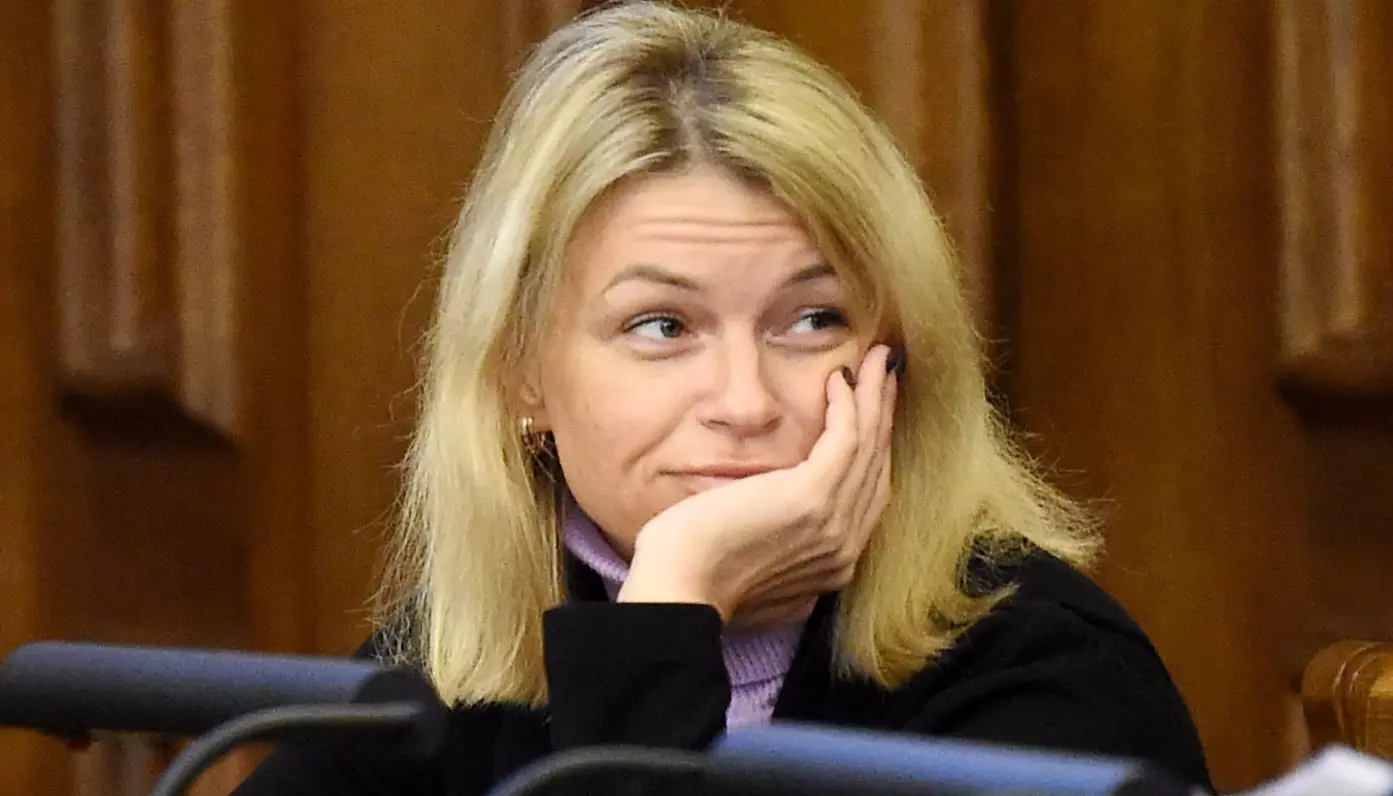 Сейм разрешил уголовно преследовать депутата Гревцову