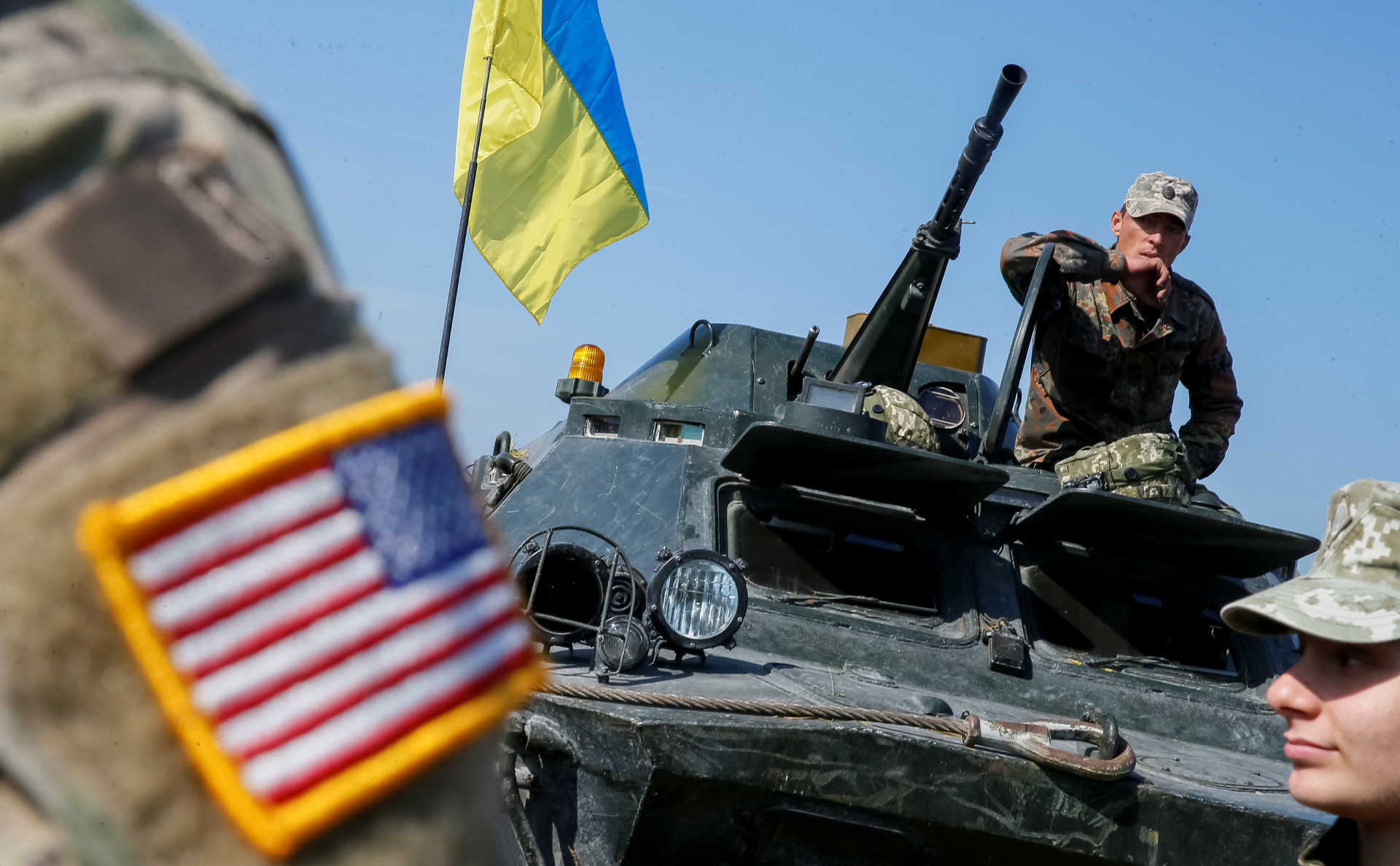 Украина требует больше оружия