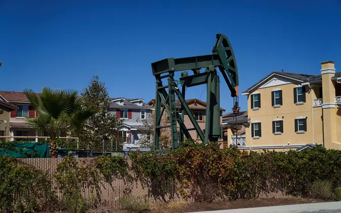Падение цен на нефть может свидетельствовать о спаде экономики Падение цен на нефть может свидетельствовать о спаде экономики