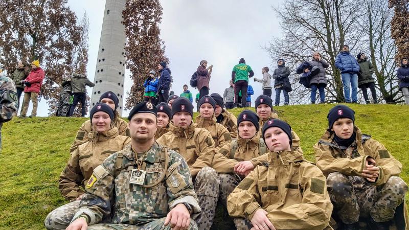 Для преподавания гособороны в школах достаточно инструкторов Яунсардзе