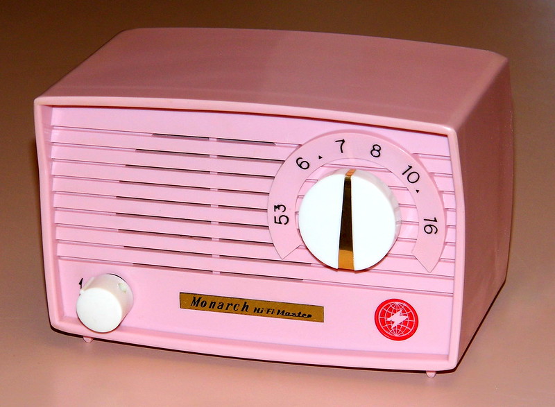 Вступает в силу запрет на вещание Radio PIK