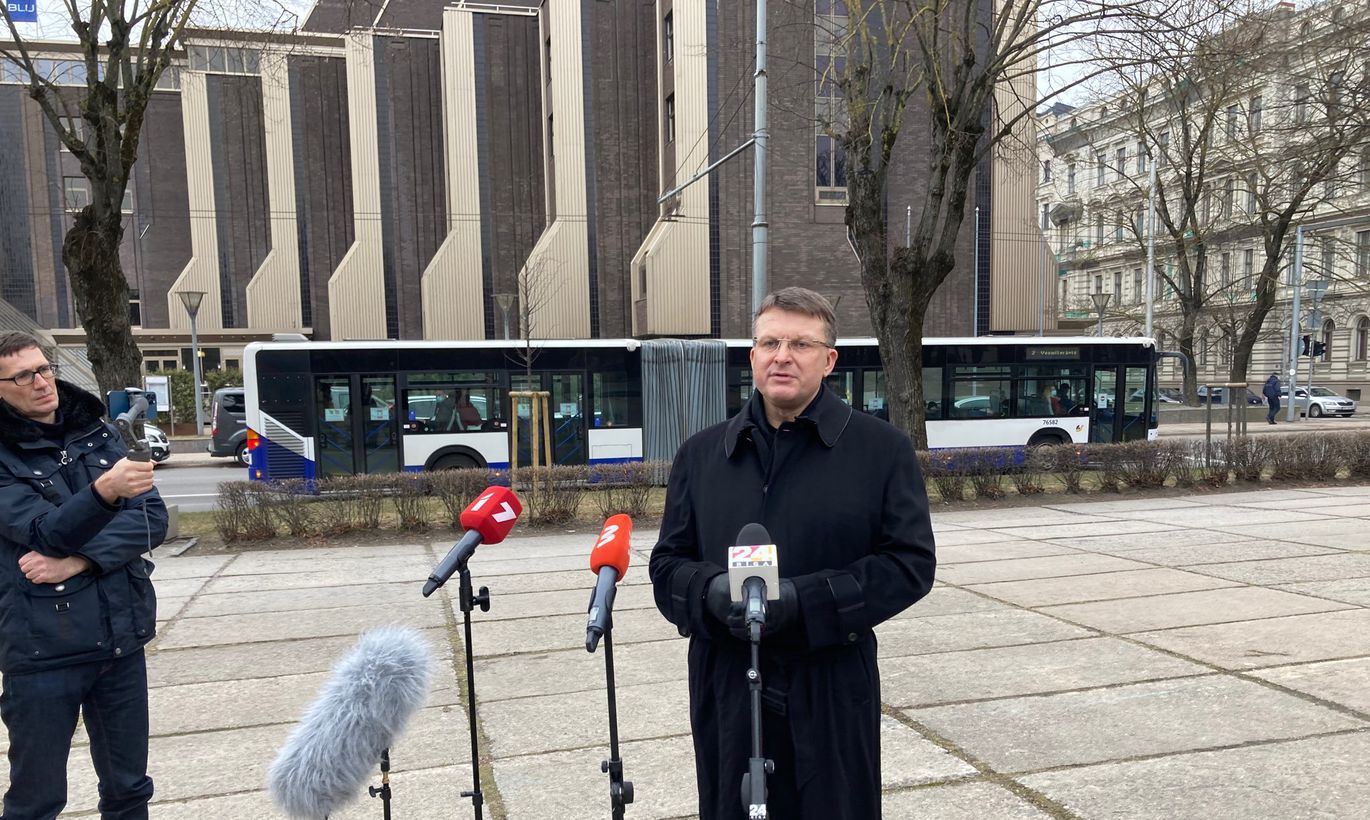 Из прокуратуры в политику: Шлесерсу предъявили обвинение в мошенничестве с цифровым ТВ Из прокуратуры в политику: Шлесерсу предъявили обвинение в мошенничестве с цифровым ТВ