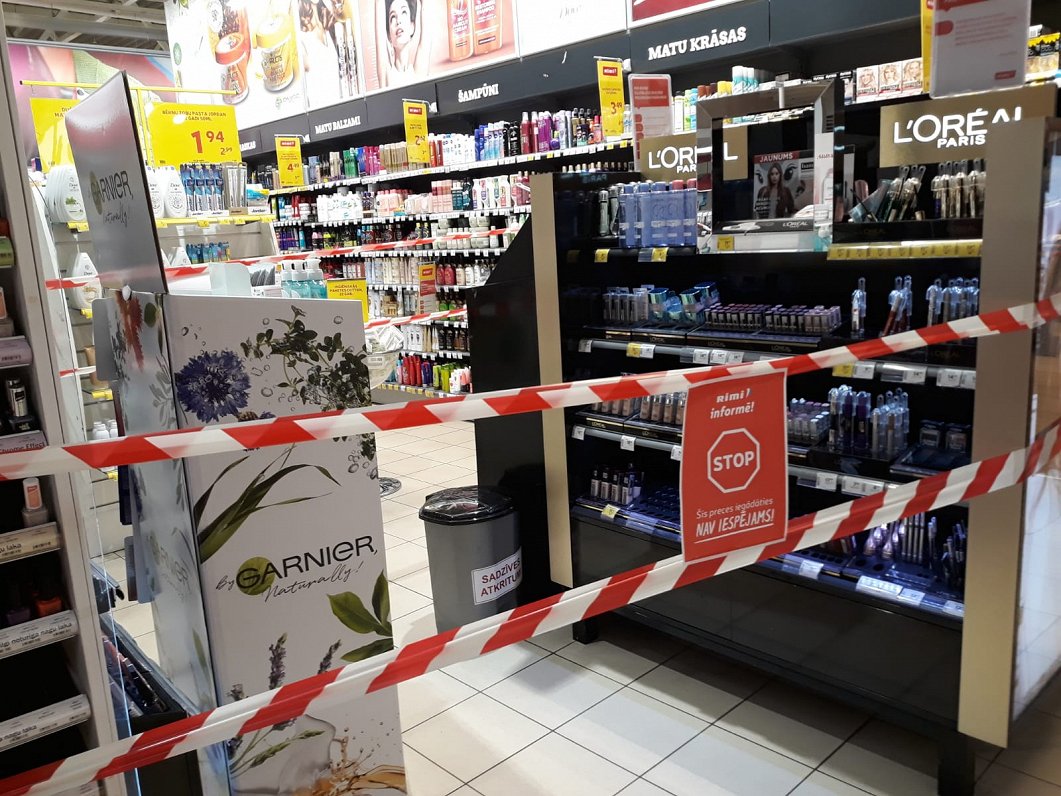 В супермакетах будет меньше людей, но купить можно будет все В супермакетах будет меньше людей, но купить можно будет все
