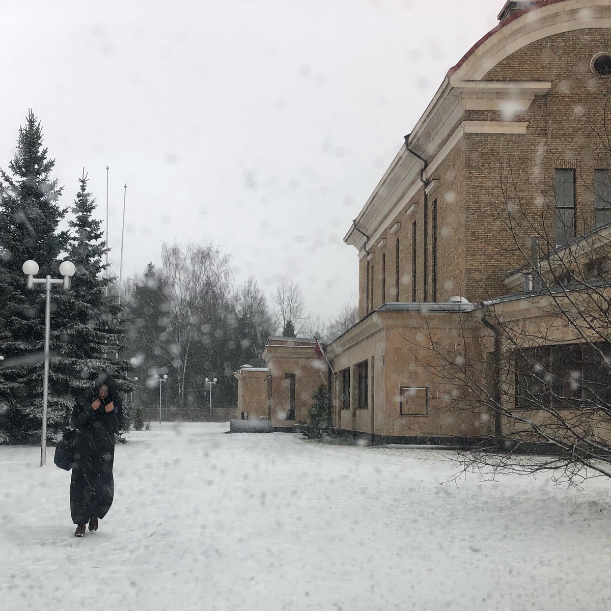 Крематорий нужен? Рижская дума сдает его в аренду Крематорий нужен? Рижская дума сдает его в аренду
