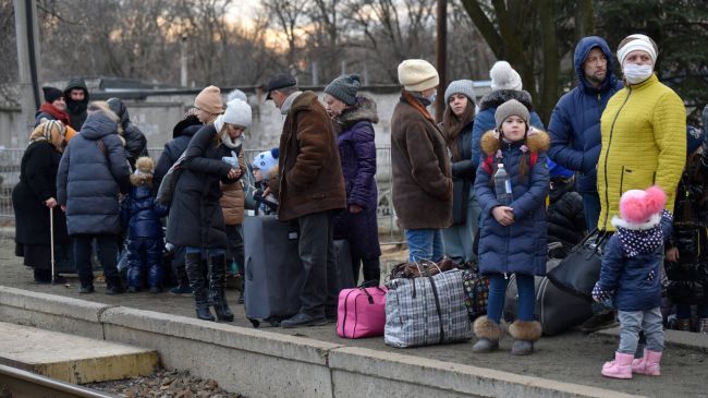 Львов в условиях войны: беженцы, волонтеры, солидарность