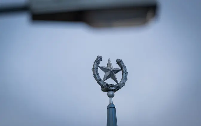 Правовой отдел парламента Эстонии: закон об удалении советской символики противоречит Конституции