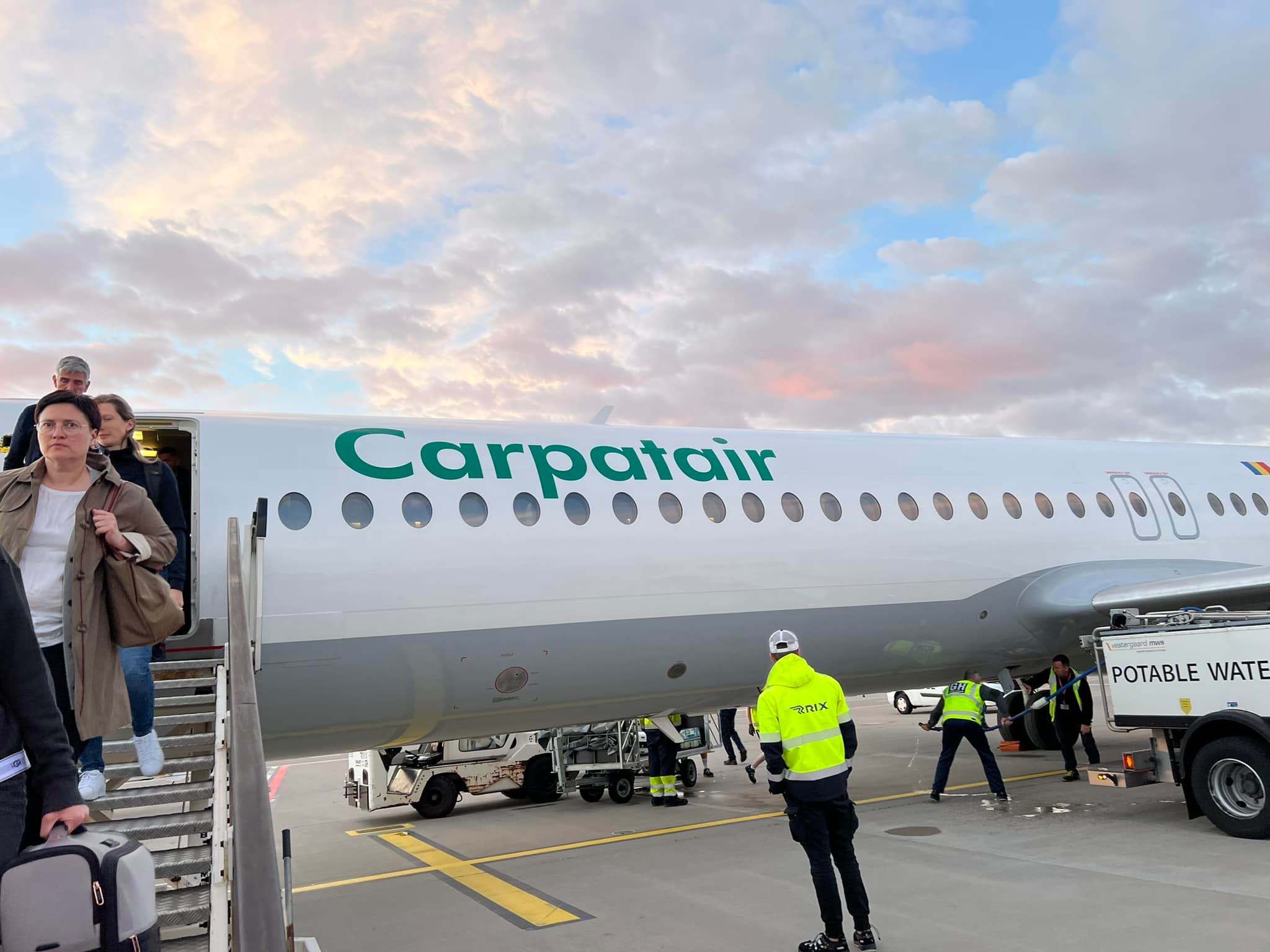 Полет на airBaltic как лотерея? Латвийским пассажирам сойдут и старые авиалайнеры