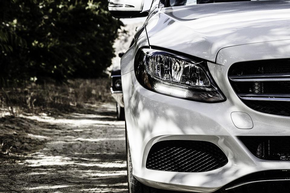 Mercedes-Benz оценил издержки от приостановки деятельности в России в 1,4 млрд евро