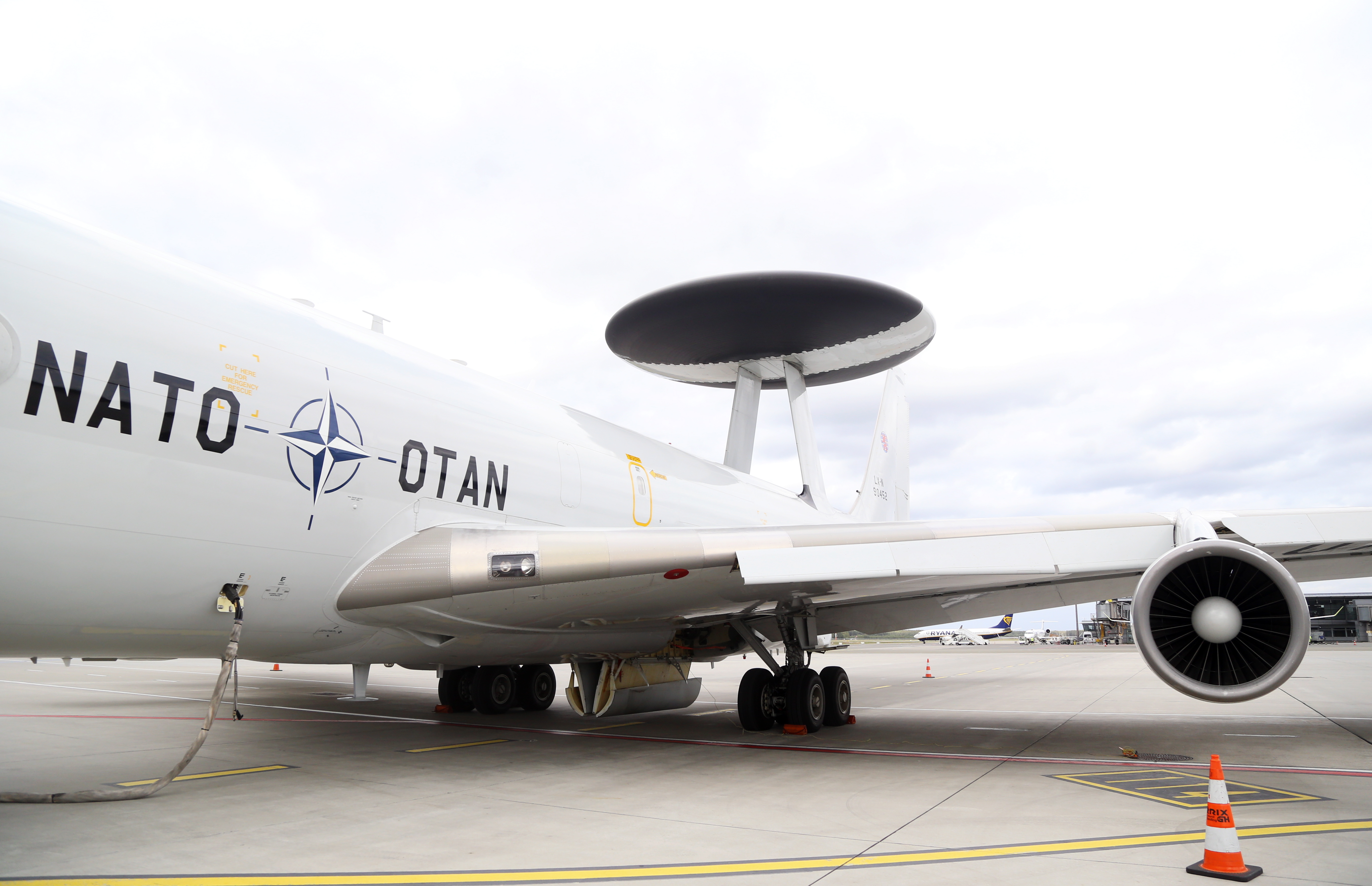 Latvija no NATO Eiropas spēku virspavēlnieka saņēmusi atzinīgu novērtējumu Latvija no NATO Eiropas spēku virspavēlnieka saņēmusi atzinīgu novērtējumu