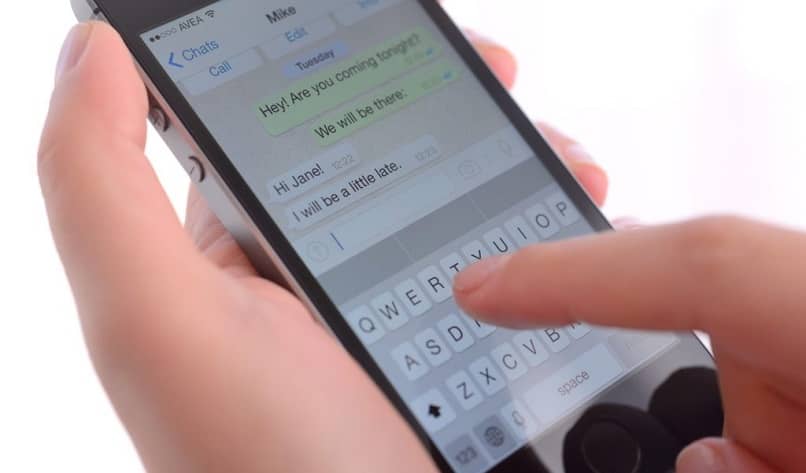 В WhatsApp на iPhone будет обновлен интерфейс В WhatsApp на iPhone будет обновлен интерфейс