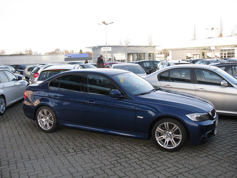 Самая популярная подержанная машина в этом году – «тройка» BMW