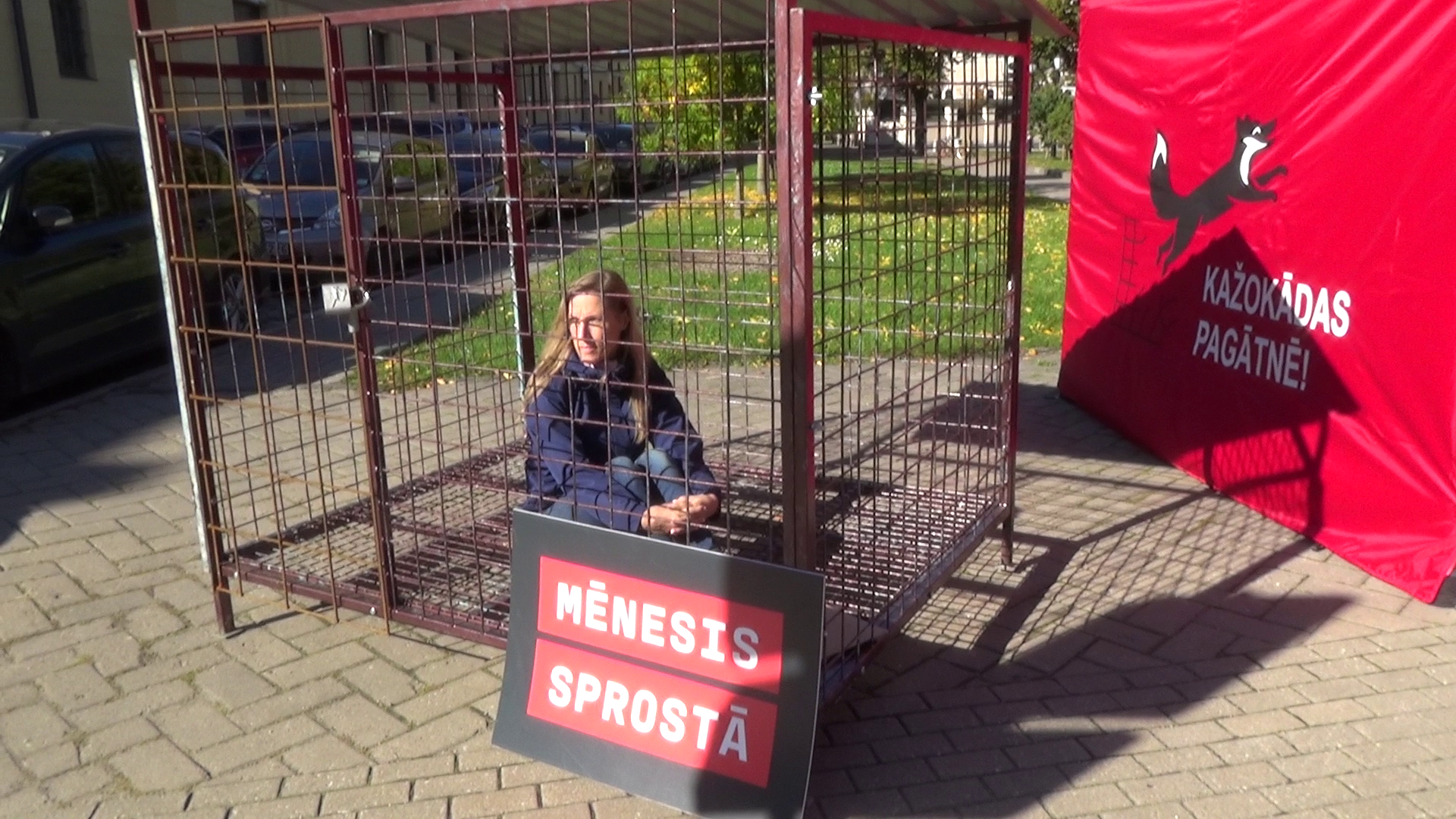 Месяц в клетке. Зоозащитники против убийства животных на мех и ради еды