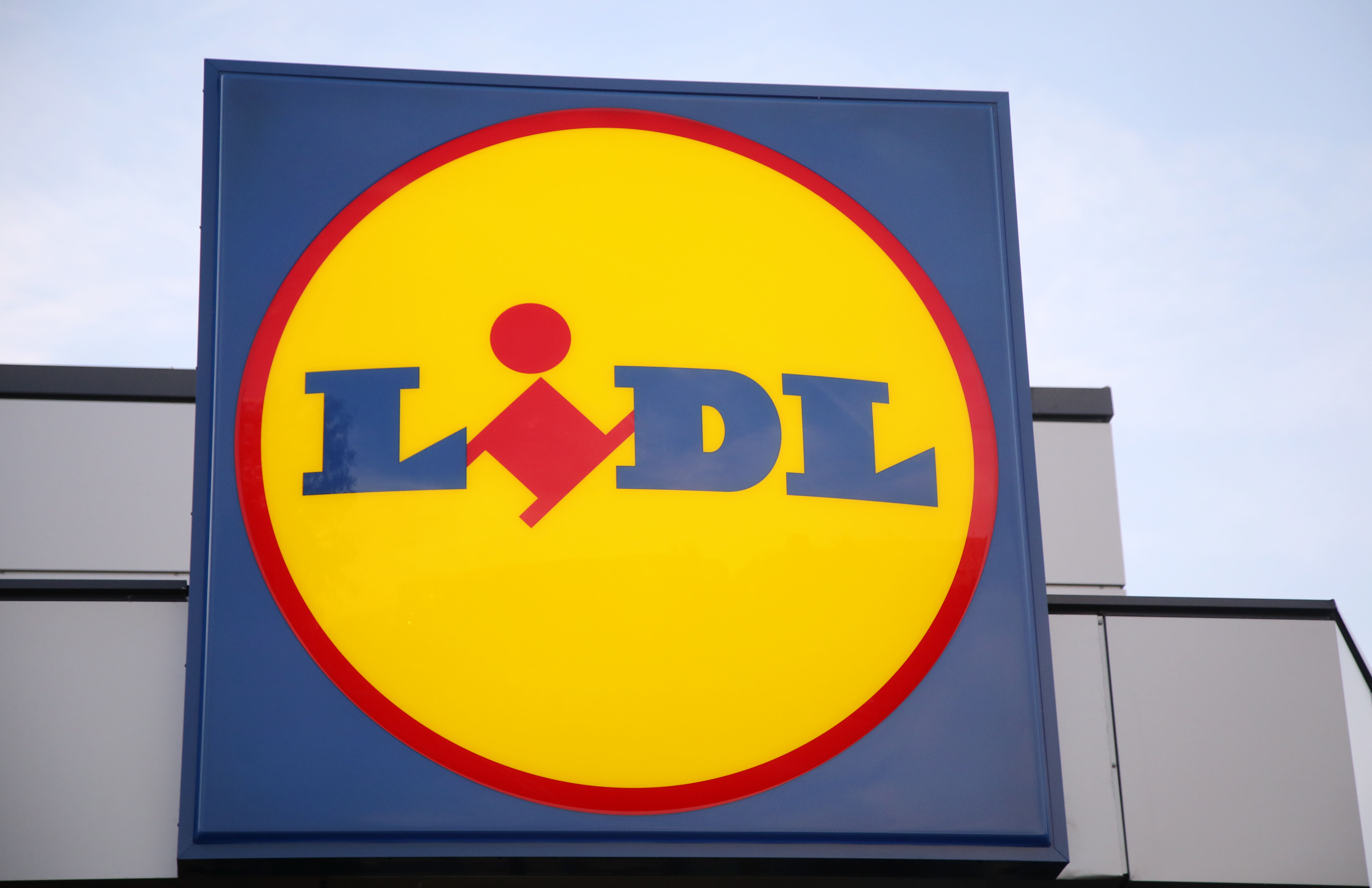 Lidl сокращает время работы магазинов Lidl сокращает время работы магазинов