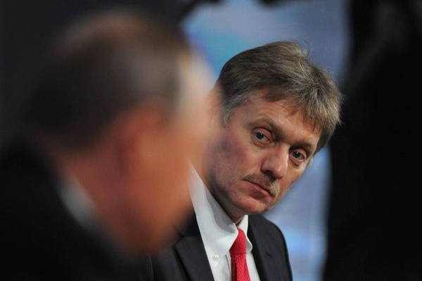 Пресс-секретарь Путина Песков и его жена-фигуристка Татьяна Навка прячут свои миллионы в офшорах острова Мэн