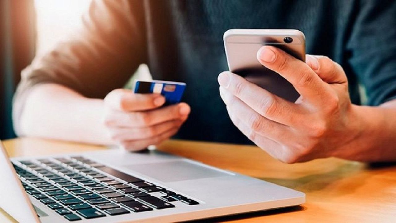 За 8 дней из латвийцев выманили 382 306 евро. Как не дать себя обмануть?