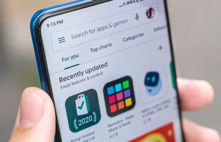 В Google Play найдены новые фейковые приложения с соцвыплатами В Google Play найдены новые фейковые приложения с соцвыплатами