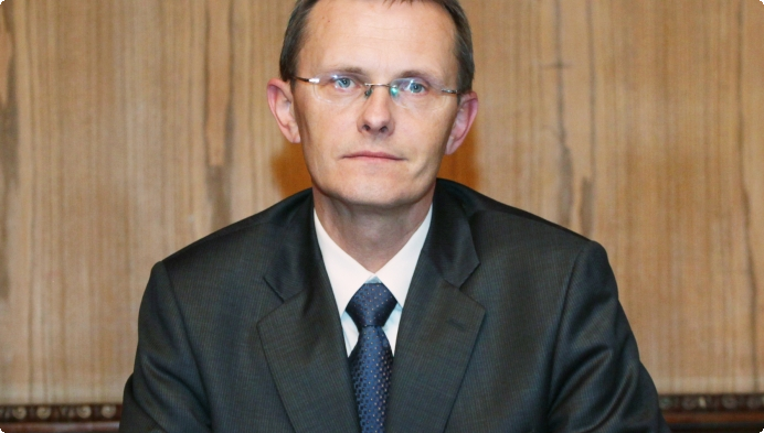 Банк Латвии раскритиковал меры поддержки населения и бизнеса в пандемию