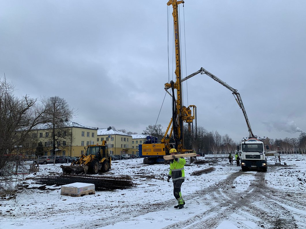Возле Рижского центра психиатрии строят новую клинику — ментальное здоровье населения ухудшается