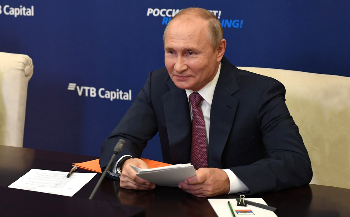 Путин объяснил, почему не поздравил Байдена с победой