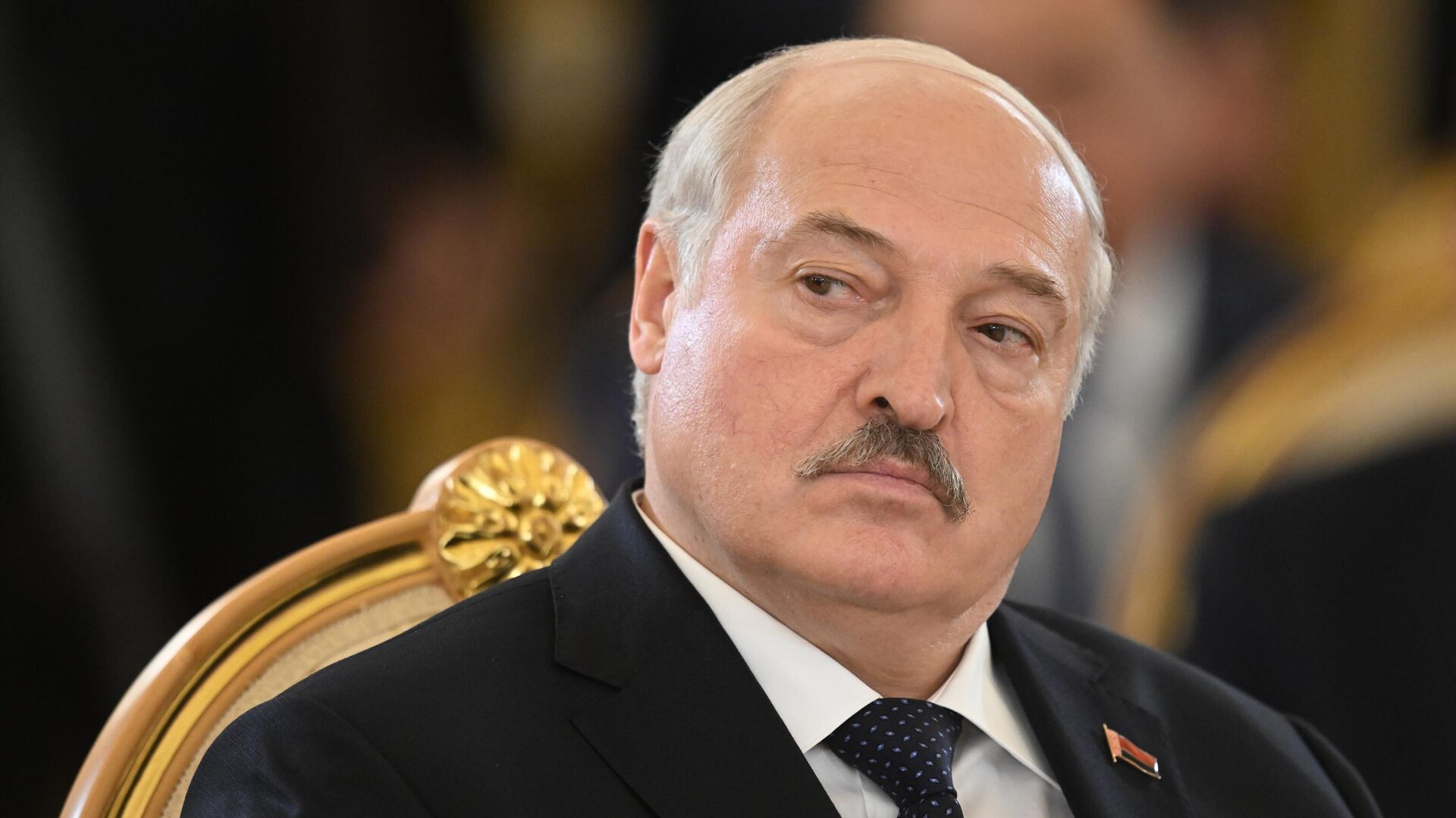 Лукашенко заявил, что Беларусь готовится к войне Лукашенко заявил, что Беларусь готовится к войне