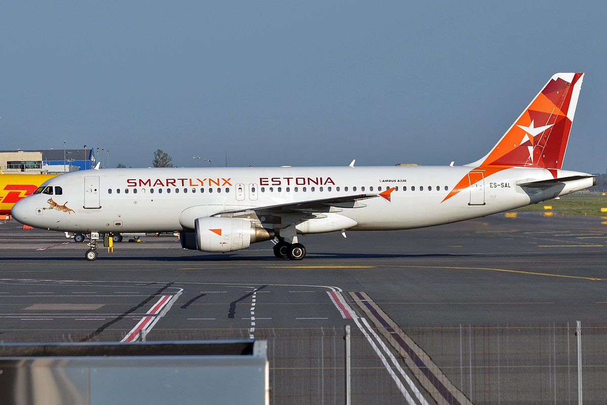 "SmartLynx Airlines" подала заявление о процессе неплатежеспособности