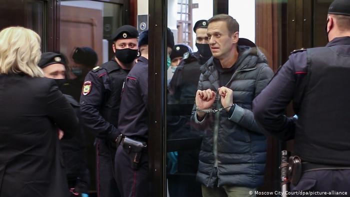 Сейм Латвии требует безоговорочного освобождения Навального