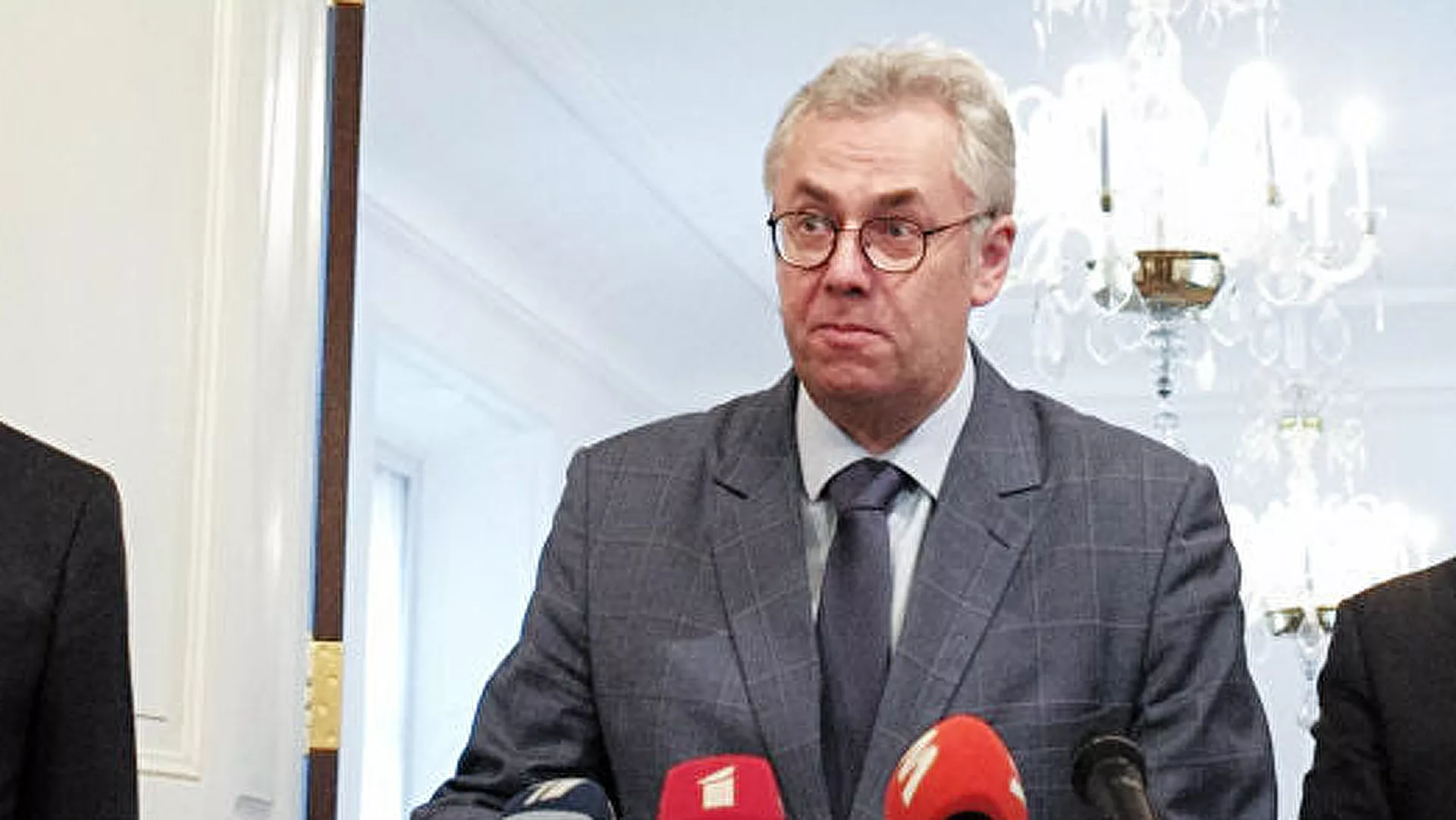 Перевощиков: к 5 ноября в больницах может оказаться 2300 пациентов с "Covid-19"