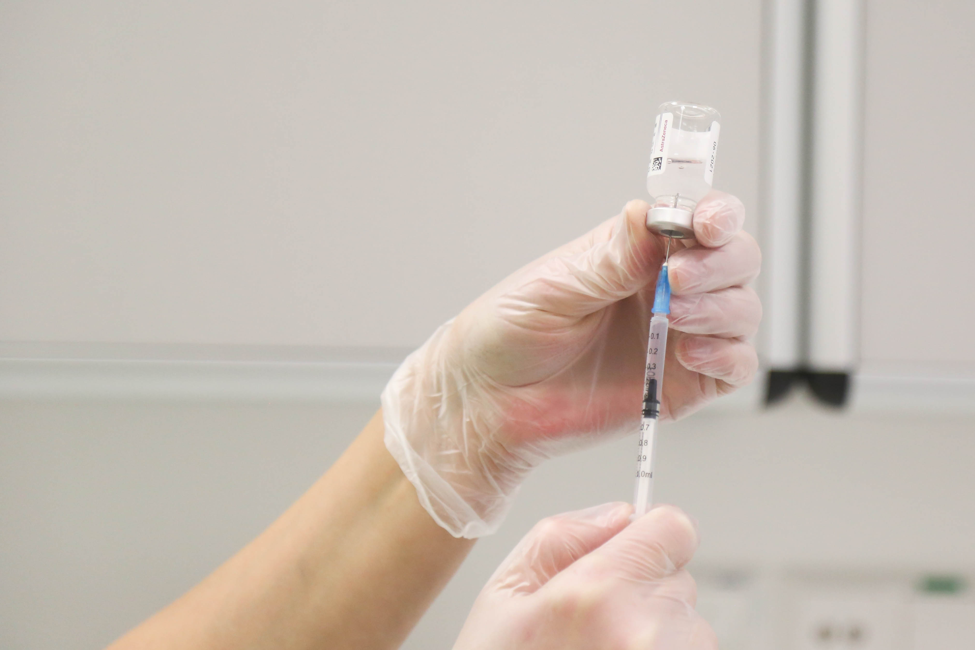 С сегодняшнего дня начнется вакцинация хронических больных
