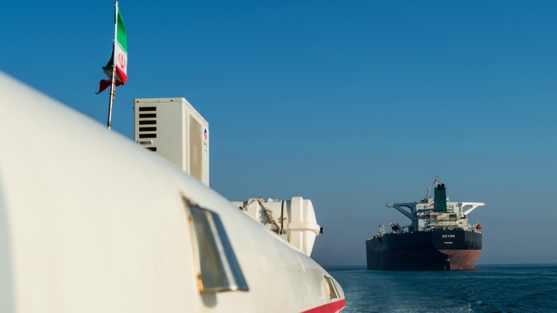 США продали захваченную иранскую нефть на $26,7 млн США продали захваченную иранскую нефть на $26,7 млн