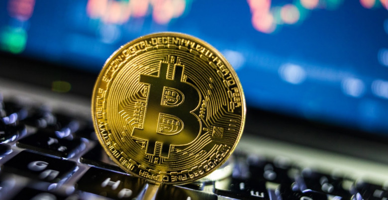 Курс биткоина рухнул