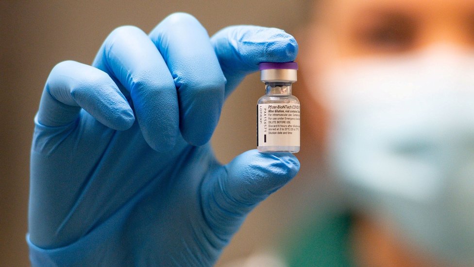 Латвия получила еще 13 650 доз вакцины Pfizer/BioNTech