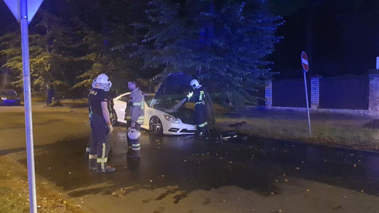 Подросток сбежал от полиции на скорости в 192 км/ч; в один момент загорелся мотор (ВИДЕО)