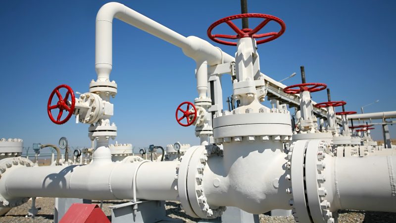 Почему Латвия и другие страны ЕС не будут платить за российские нефть и газ в рублях